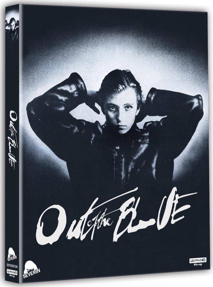 走出忧郁 Out of the Blue影片海报